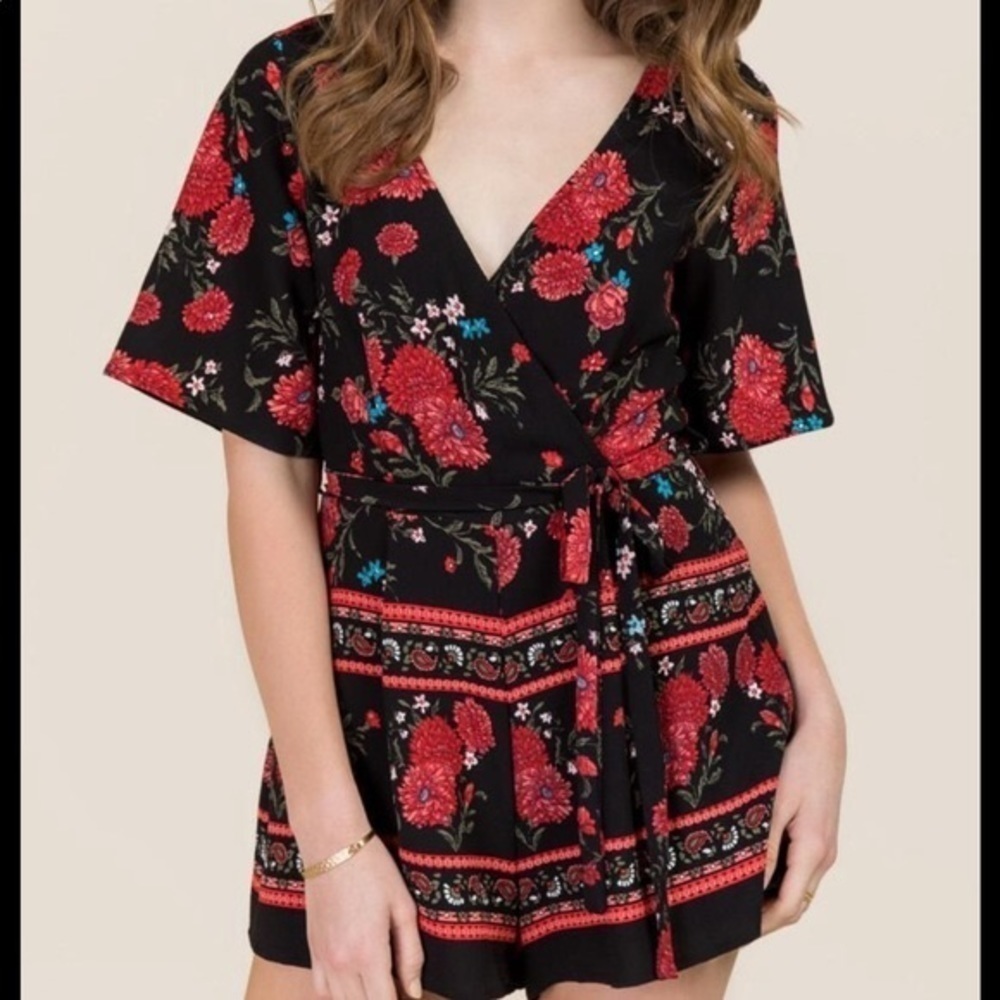 Francescas Black & Red Floral Short Sleeve Romper